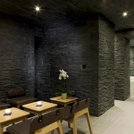 Hotel Le Faucigny - De Charme &